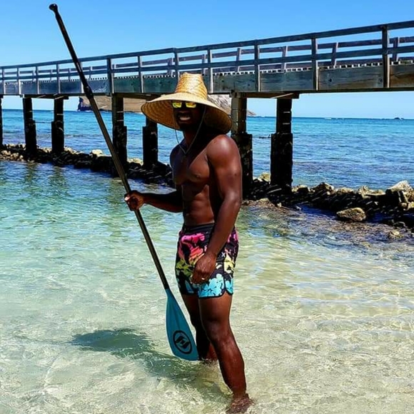 Meet your Posher, Christopher - Picture 8 of 8